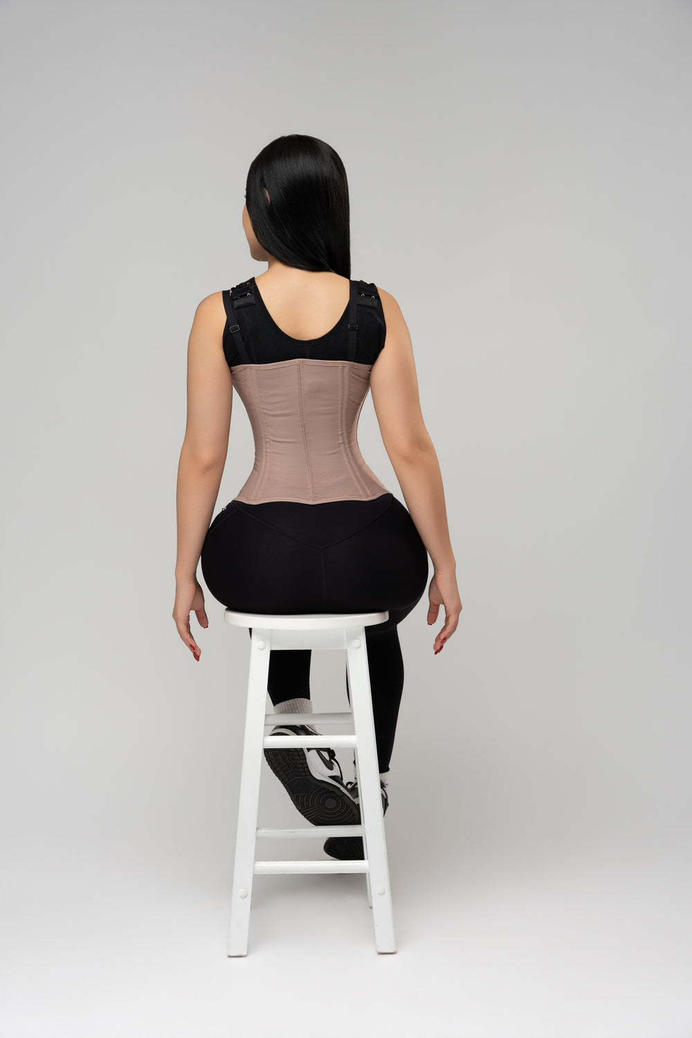 Cocoa — photo 8 · Hourglass High-Compression Waist Trainer
